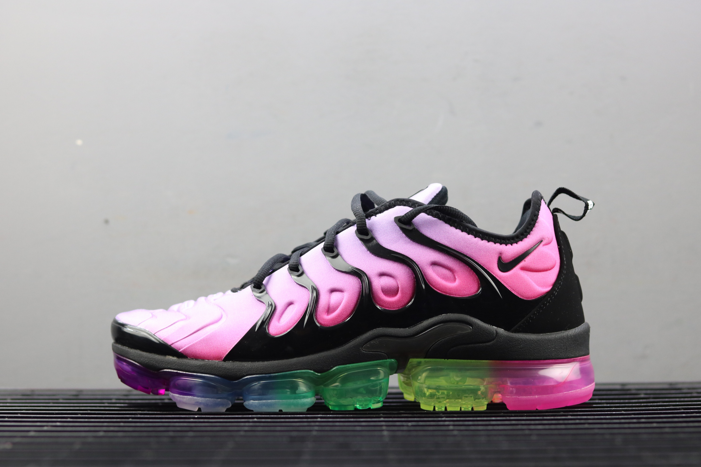 air vapormax plus betrue