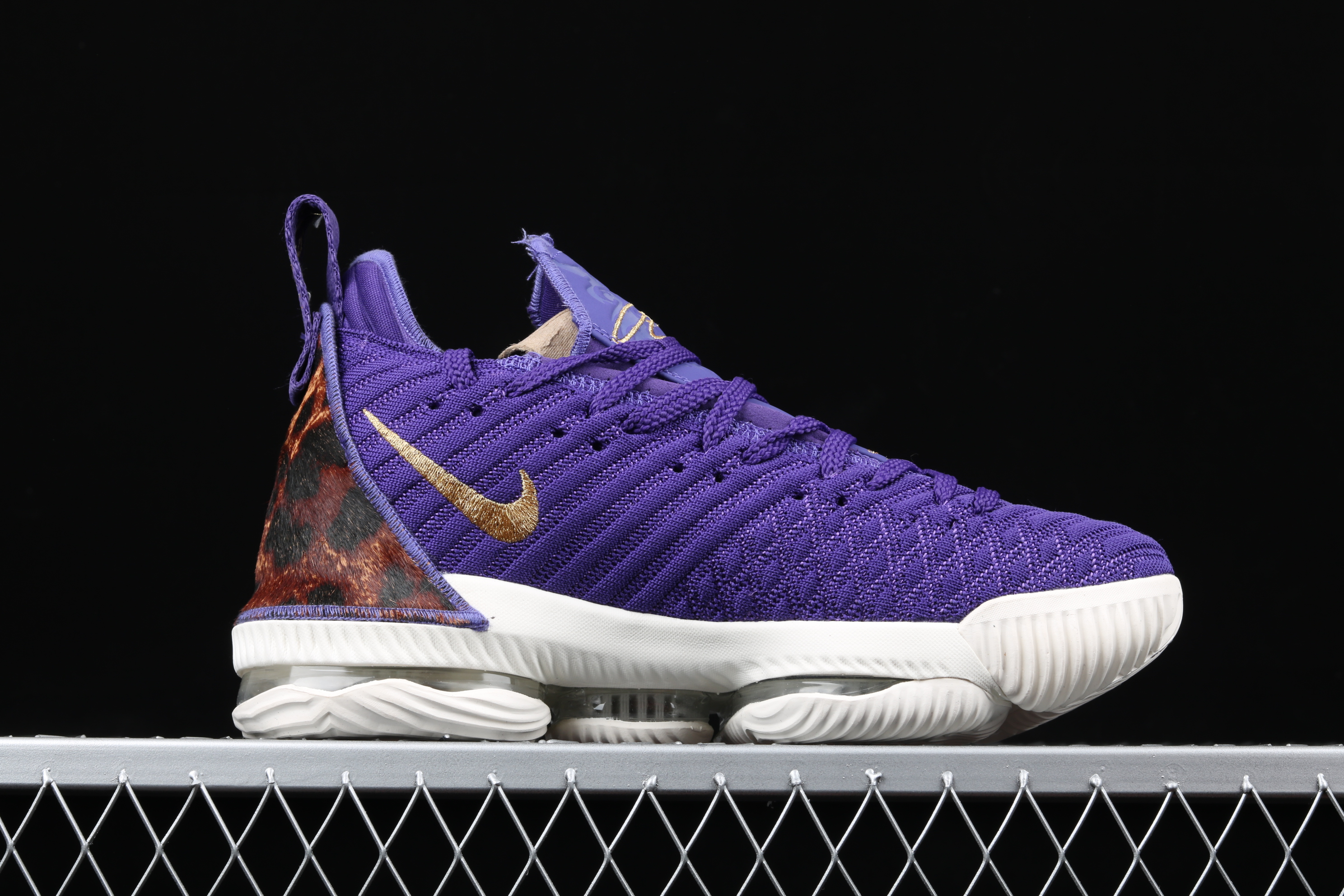 lebron 16 purple court