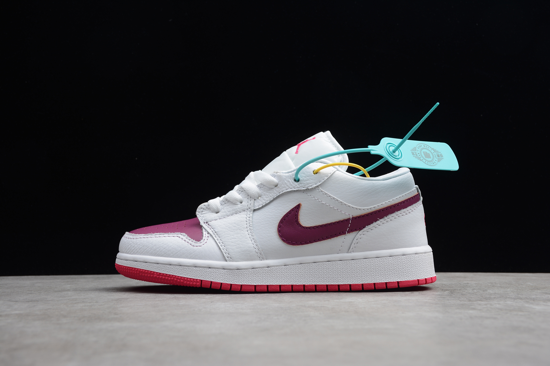 jordan 1 low rush pink