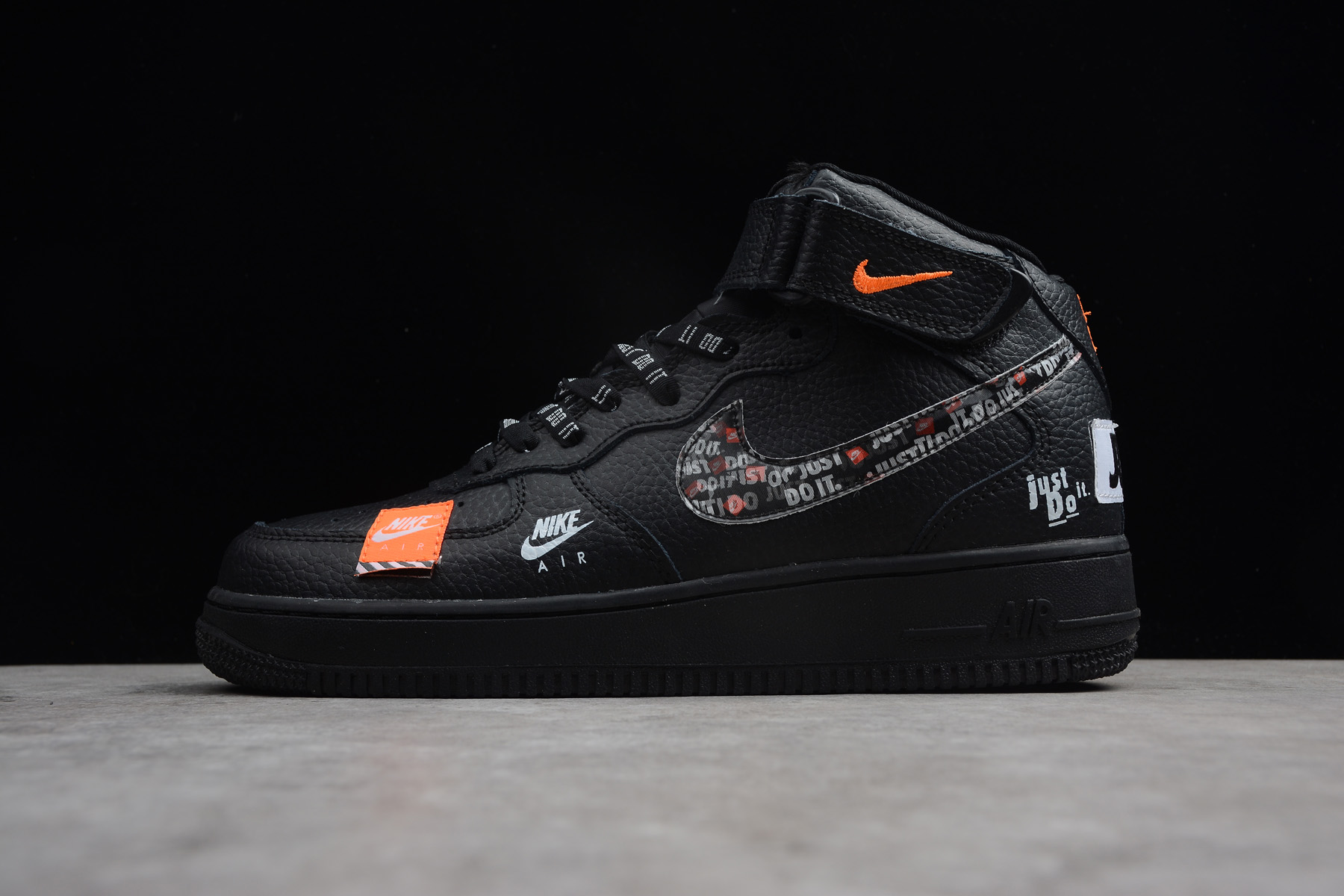 Nike Air Force 1 Low Retro Black Orange 