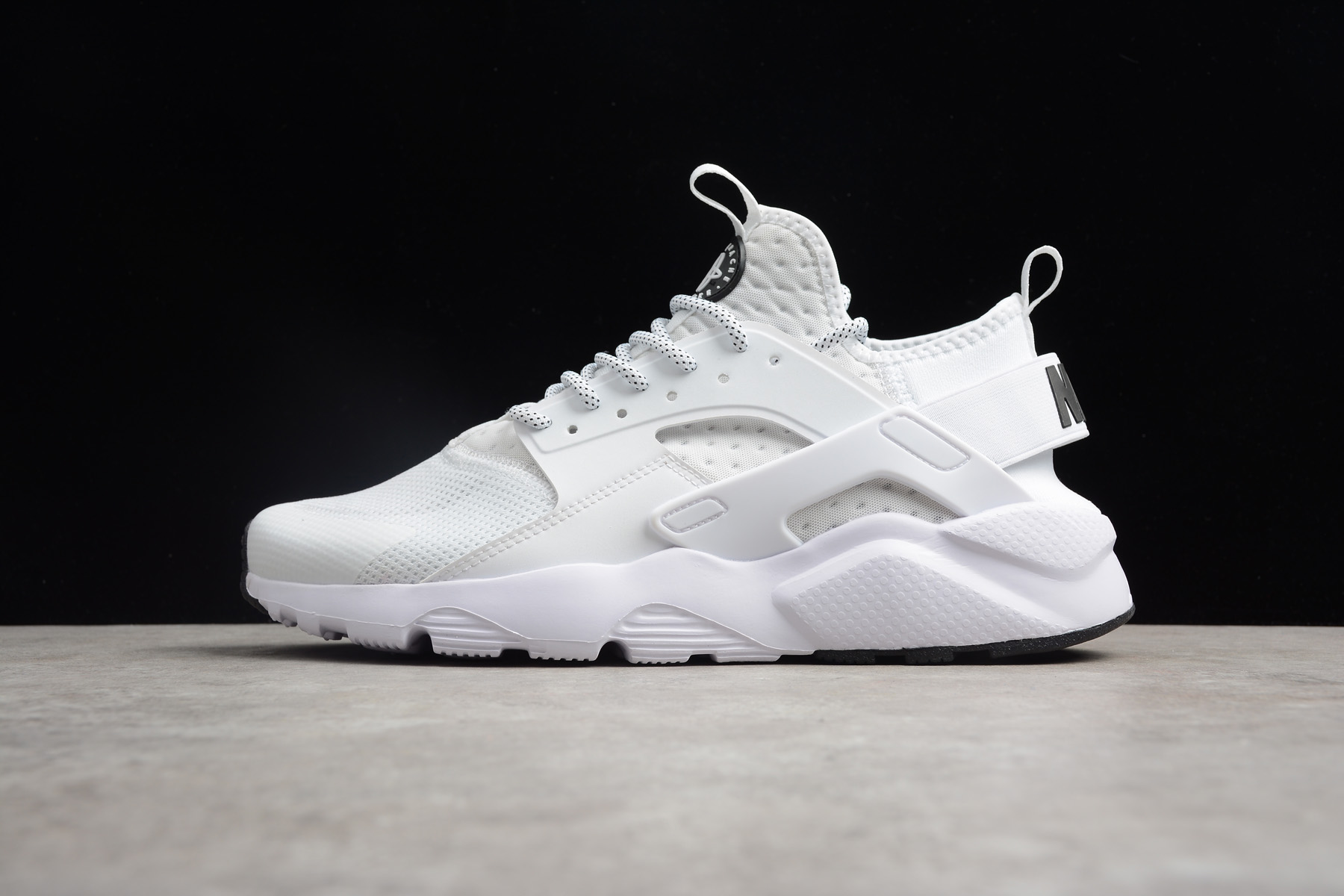 nike huarache run white