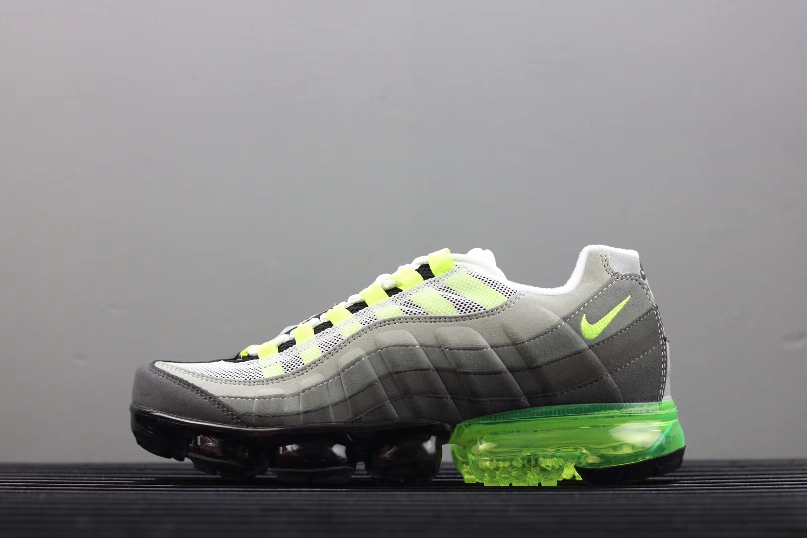 vapormax 95 volt