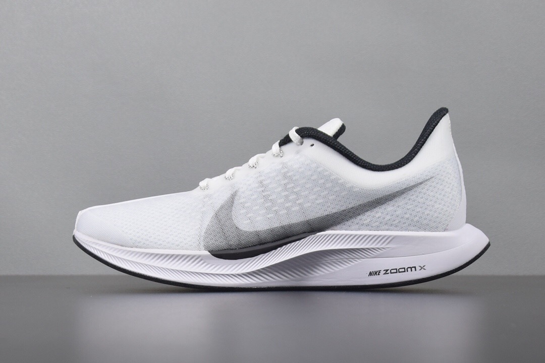 nike air zoom pegasus 35 white