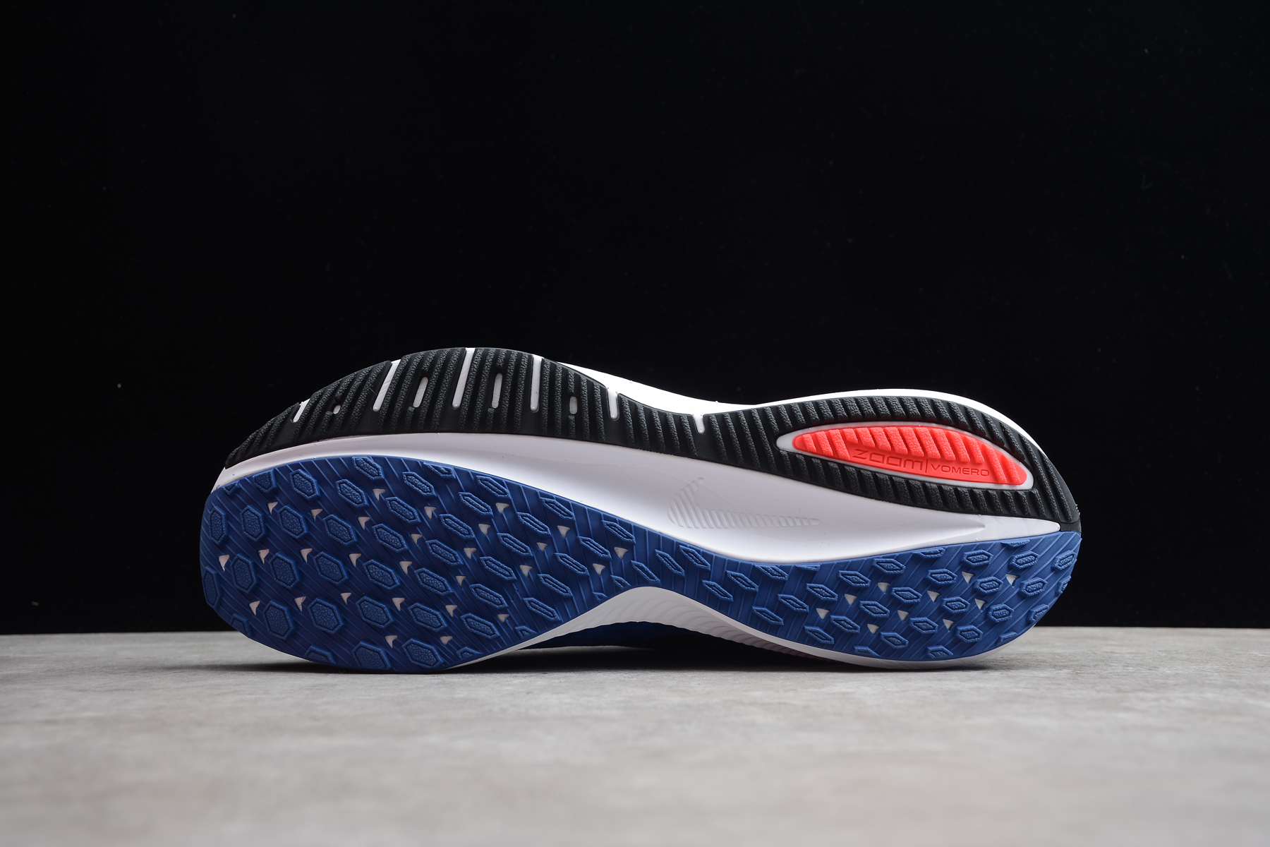 nike vomero 14 blue